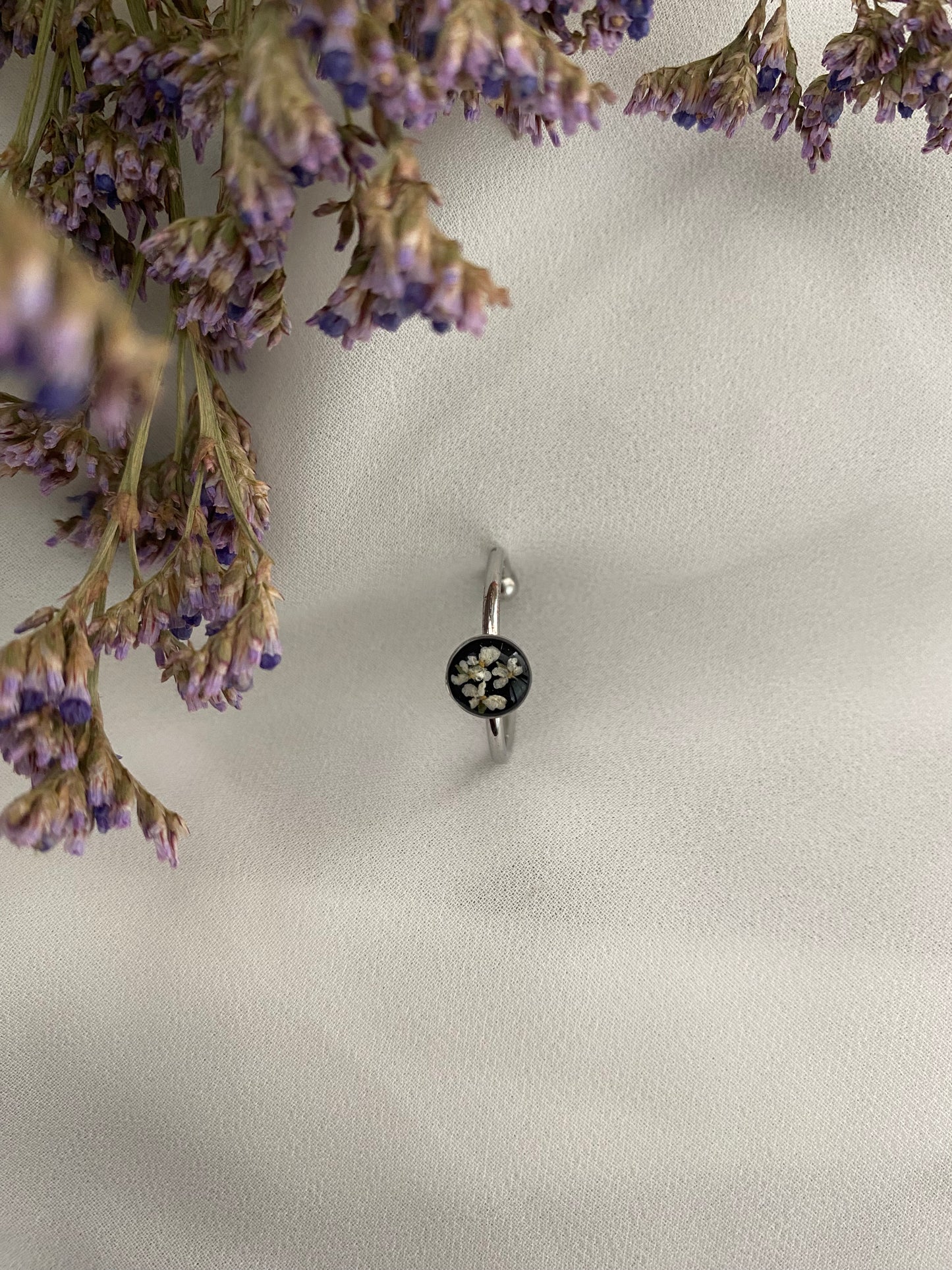 Black Queen Anne’s Ring