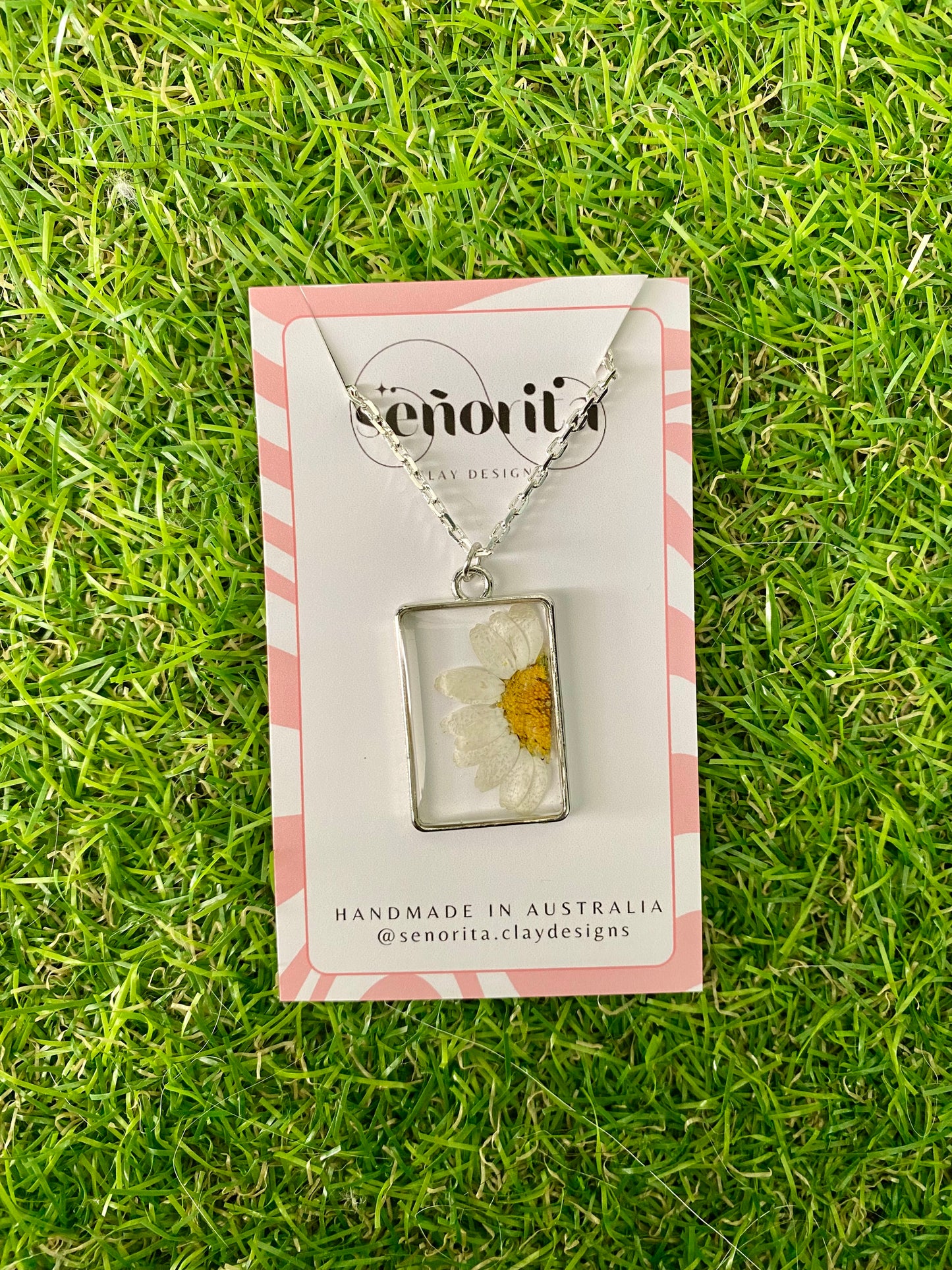 Dried Daisy Necklace