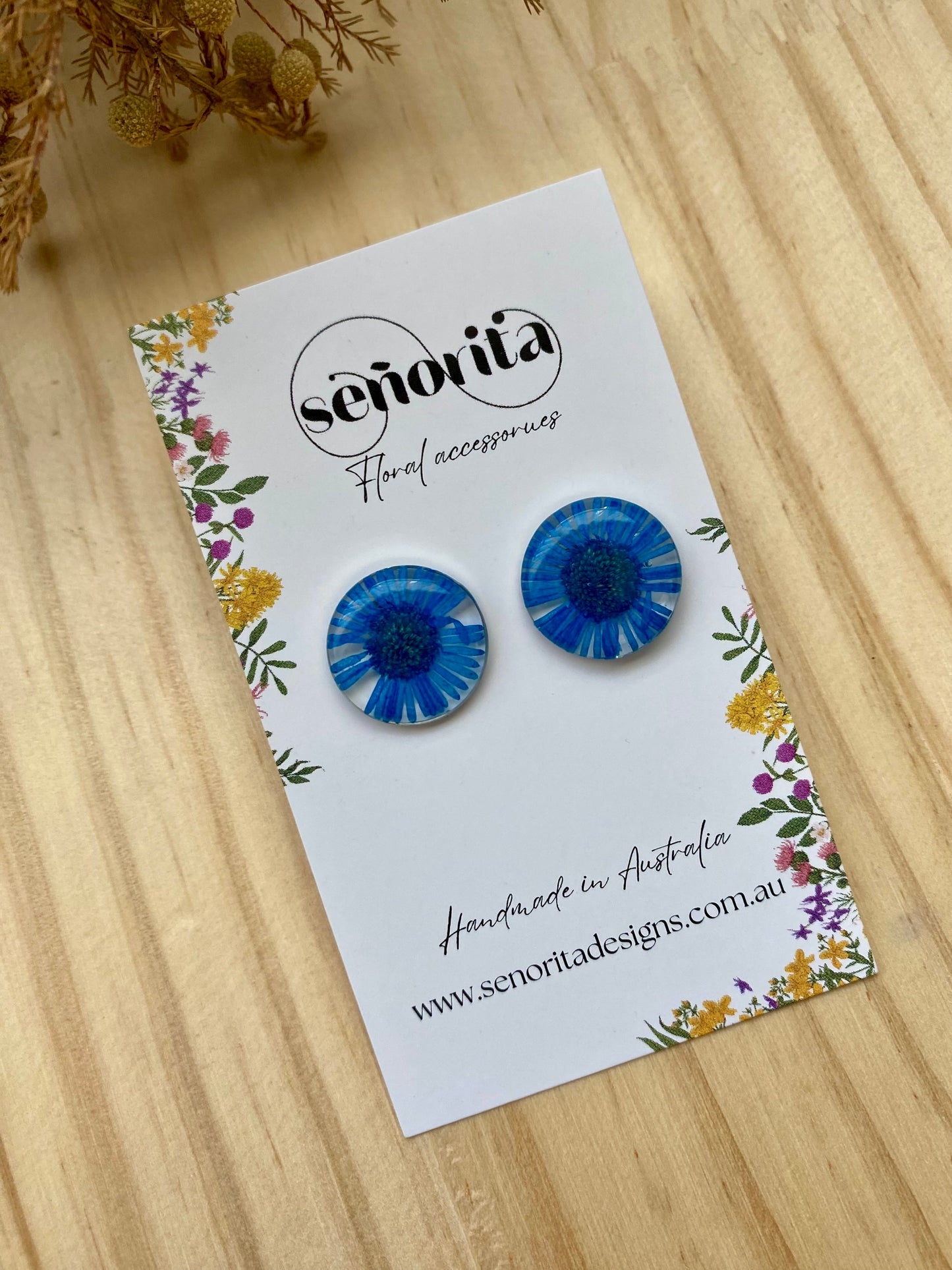 Chrysanthemum studs